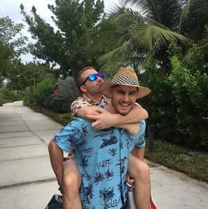 Meet your Posher, Nick